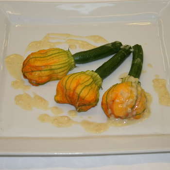 Fleurs de courgettes farcies